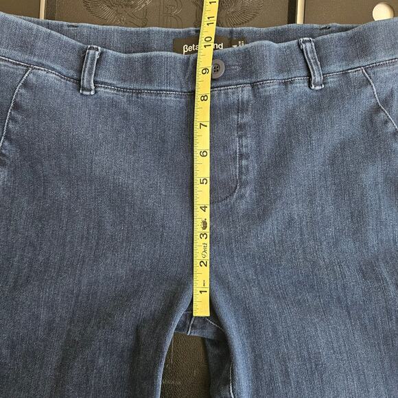 Betabrand Faux Denim Stretch Bootcut Pull On Pants | Women's Medium | FLAWS - Picture 5 of 16